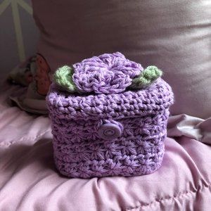 Crochet flower box